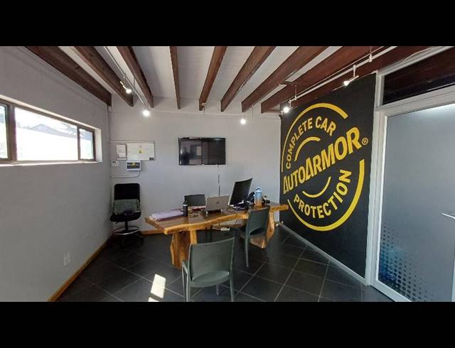 INDUSTRIAL PROPERTY TO RENT IN LYTTELTON MANOR